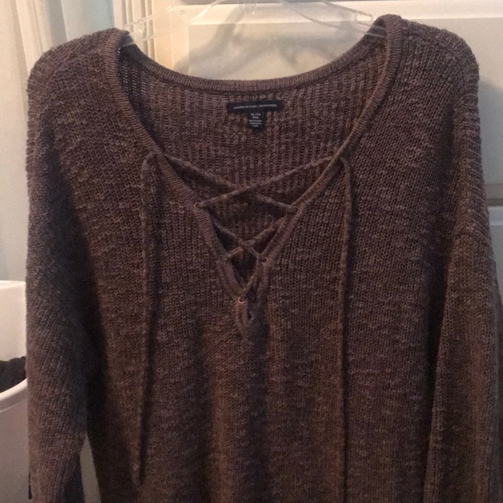 cross up sweater